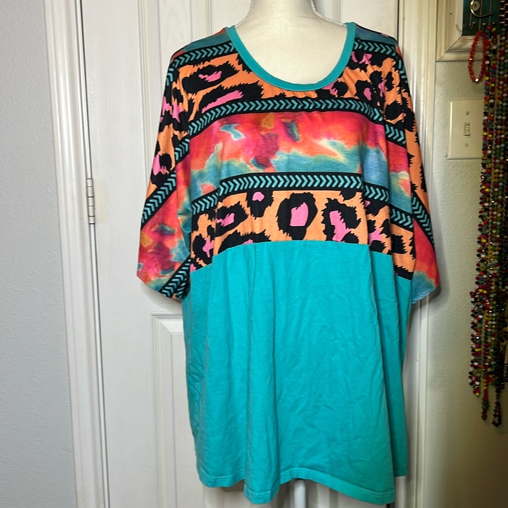 Souther stitch bright, print, T shirt